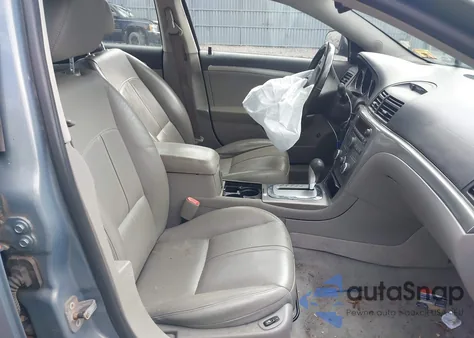 2007 Saturn Aura Xe from USA, damaged, VIN 1G8ZS57N47F211252